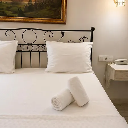 Hotel Motto Polonezkoey Istanboel